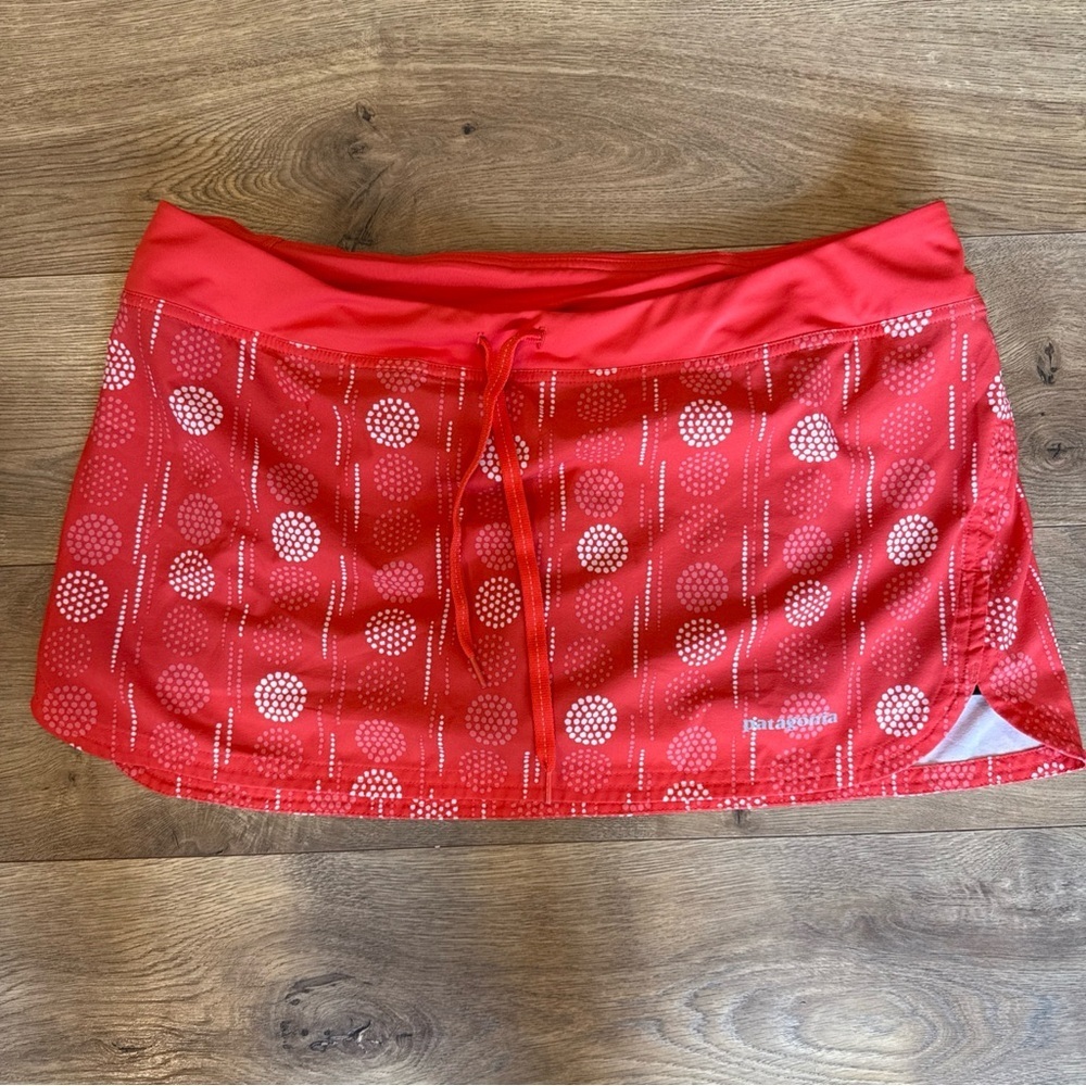 Patagonia Running Skirt Orange Skort Womens L White Coral Polka Dot